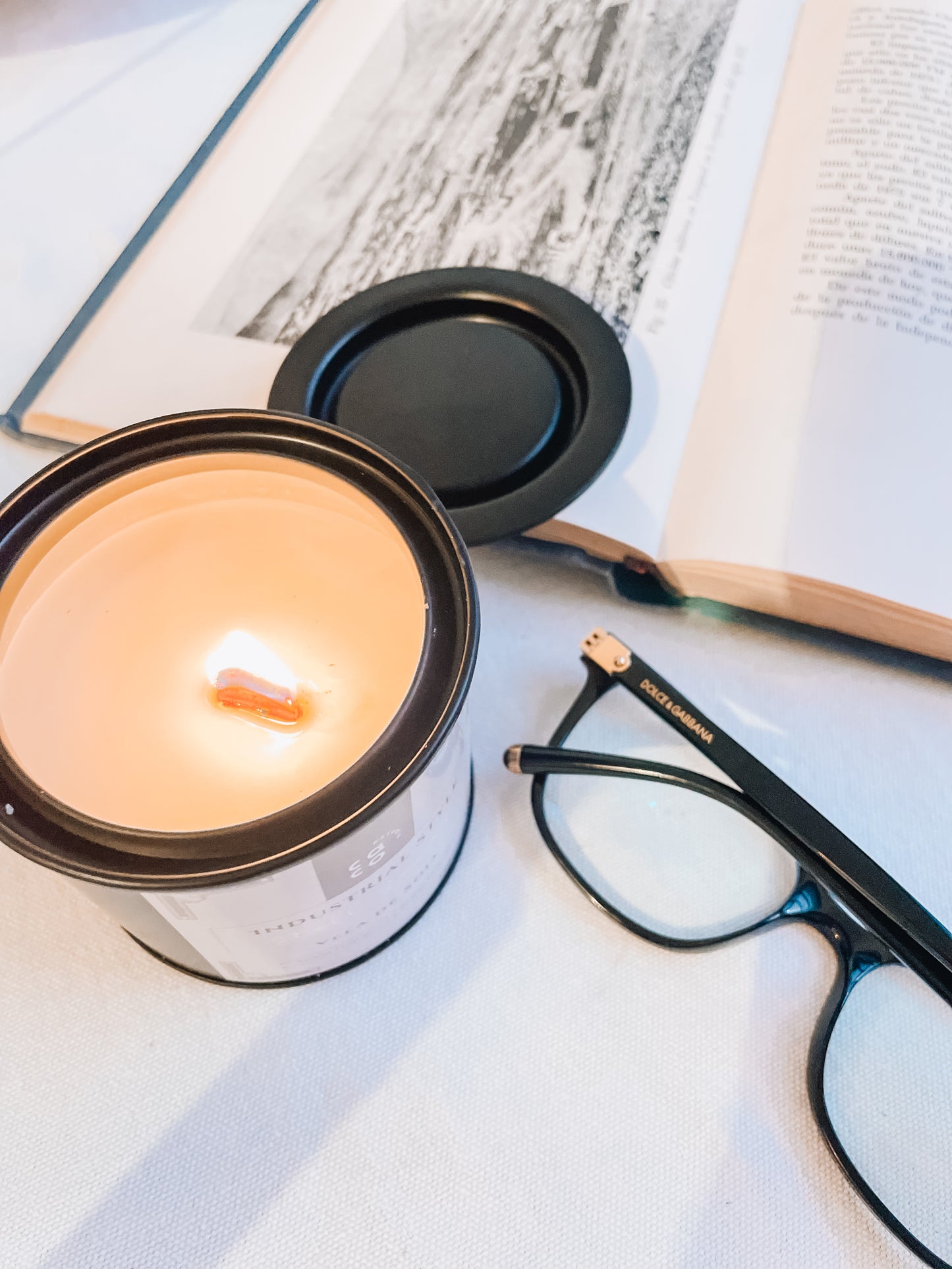 INDUSTRIAL STYLE SOY CANDLE